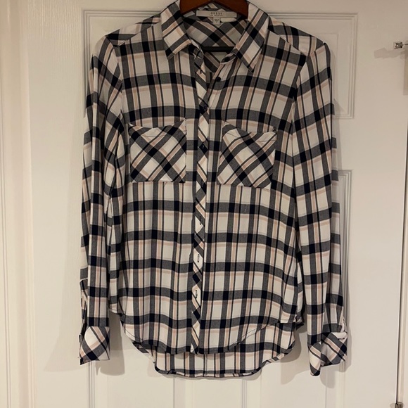 Guess button up Small - Picture 1 of 6